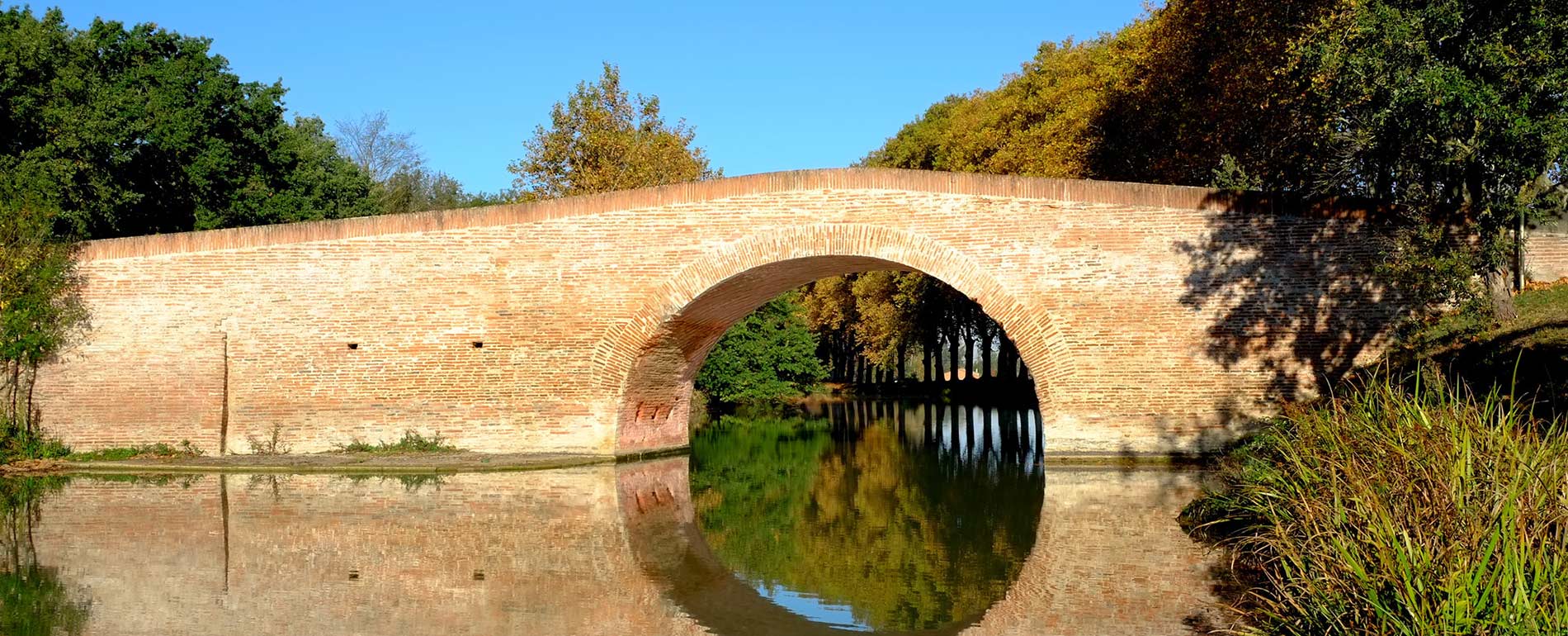 canal du midi histoire vias